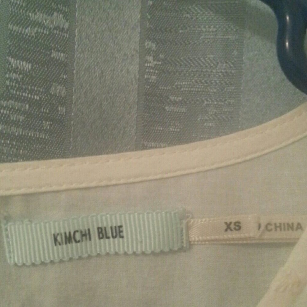 Blouse - Picture 2 of 5